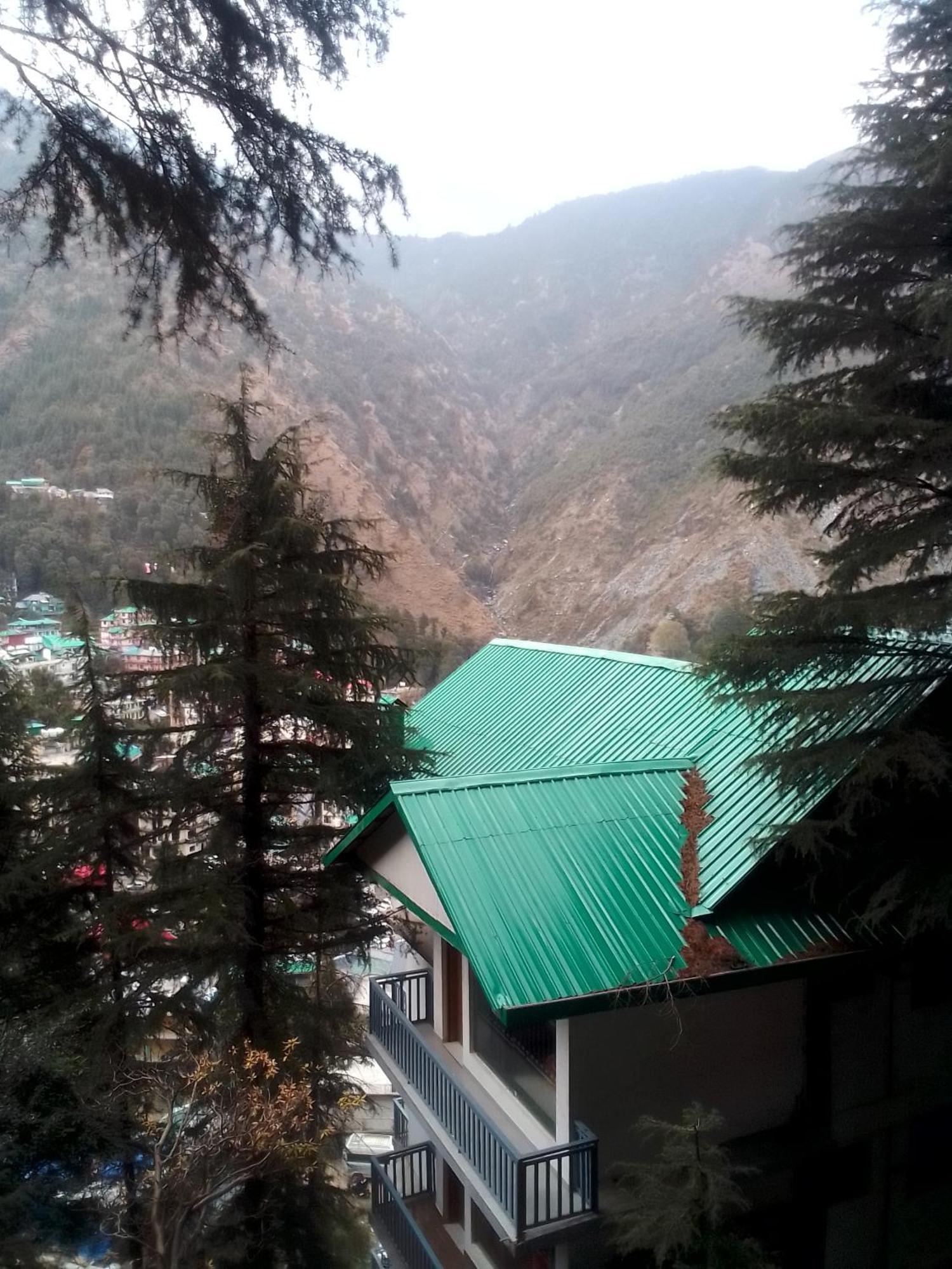 Himalayan Triund Trekking And Mountain View Dharamshala Exterior foto
